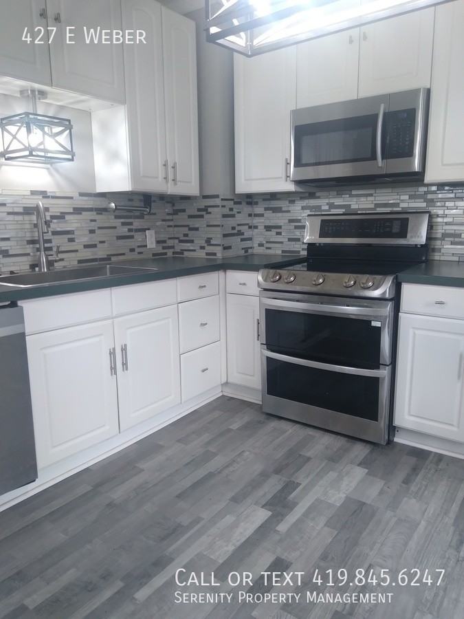 427 E Weber St - Photo 4 of 16