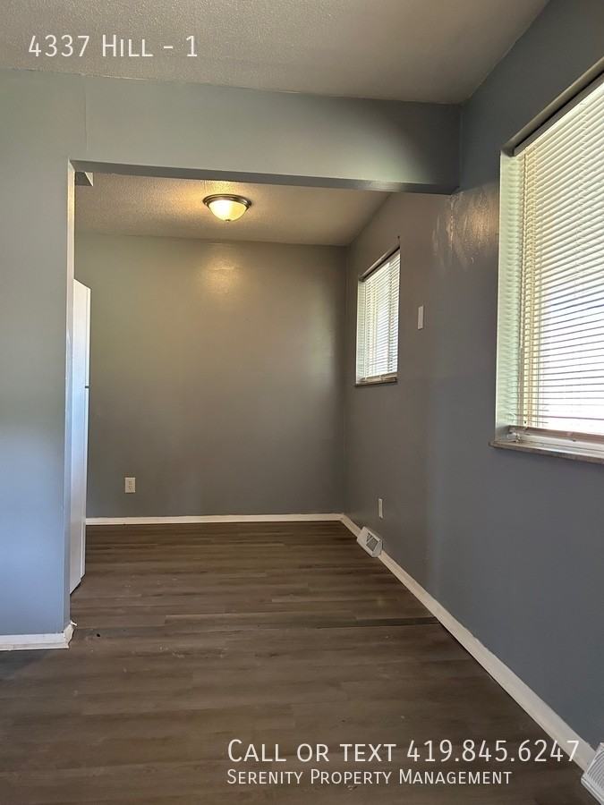 4337 Hill Ave #1 - Photo 3 of 9