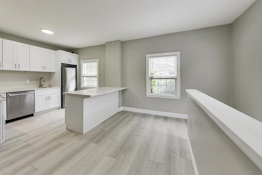 1824 Linden St #08 - Photo 4 of 24