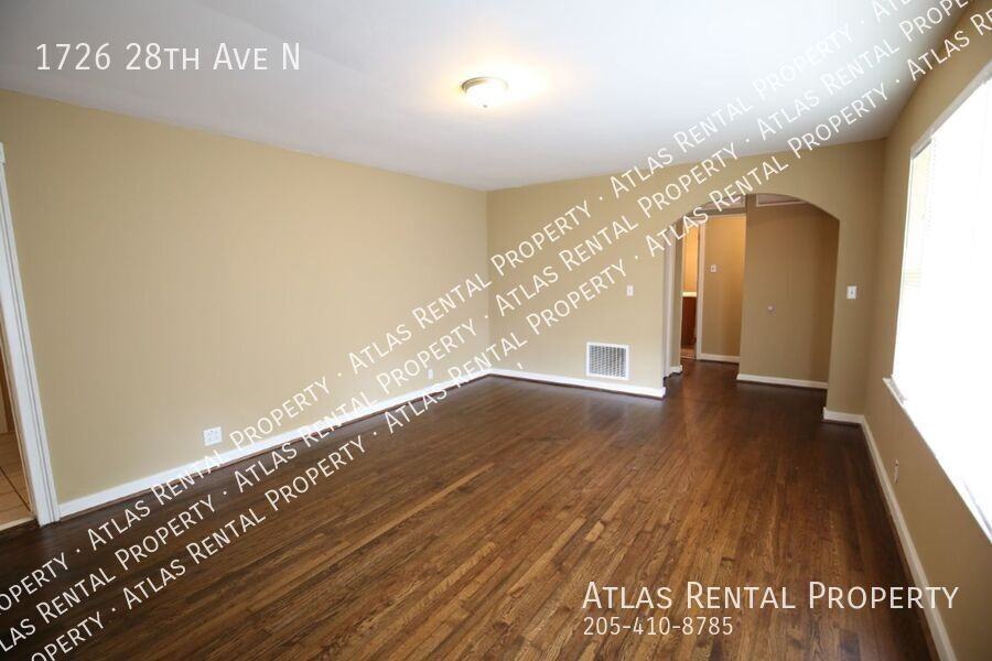 1726 28th Ave N - Photo 3 of 16