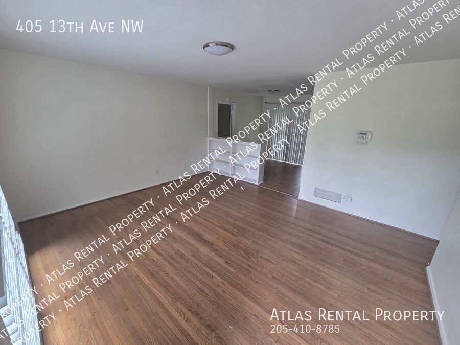 405 13th Ave Nw - Photo 2 of 8