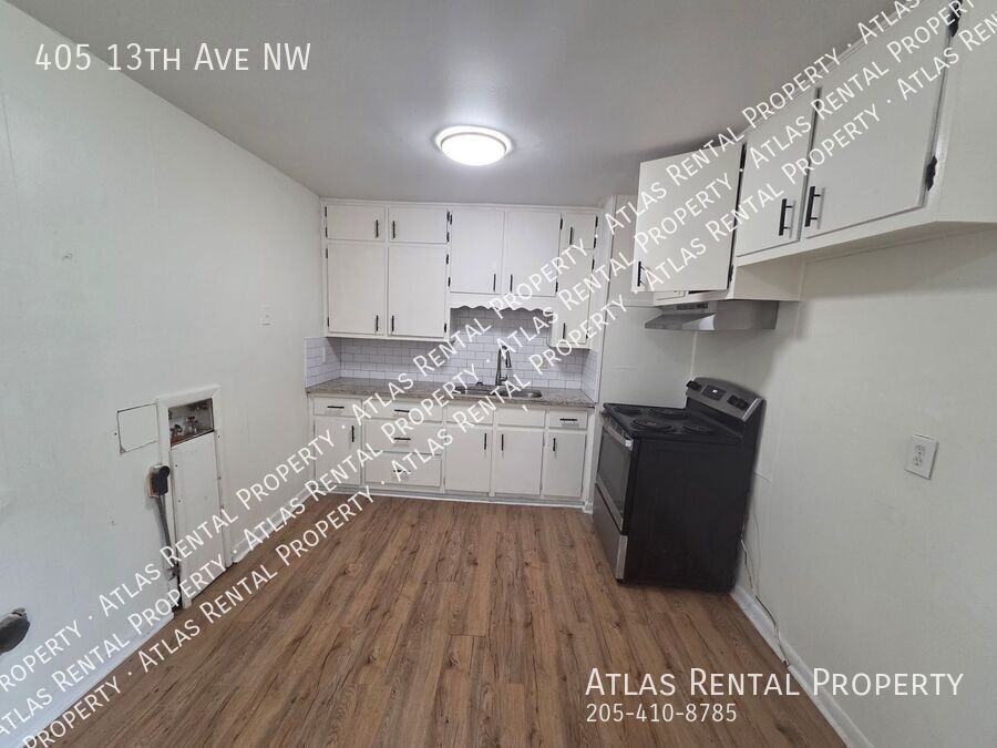 405 13th Ave Nw - Photo 3 of 8