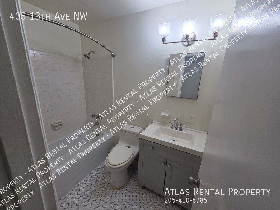 405 13th Ave Nw - Photo 5 of 8