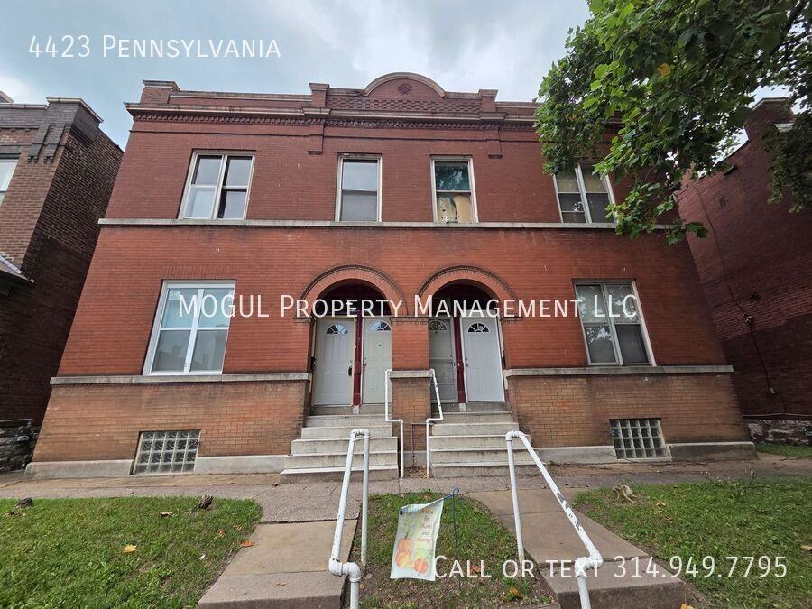 4423 Pennsylvania Ave - Photo 3 of 10