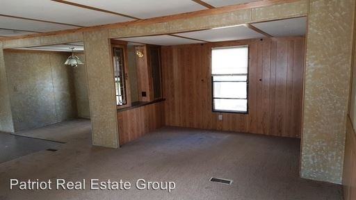 12940 Murphy Rd - Photo 3 of 17