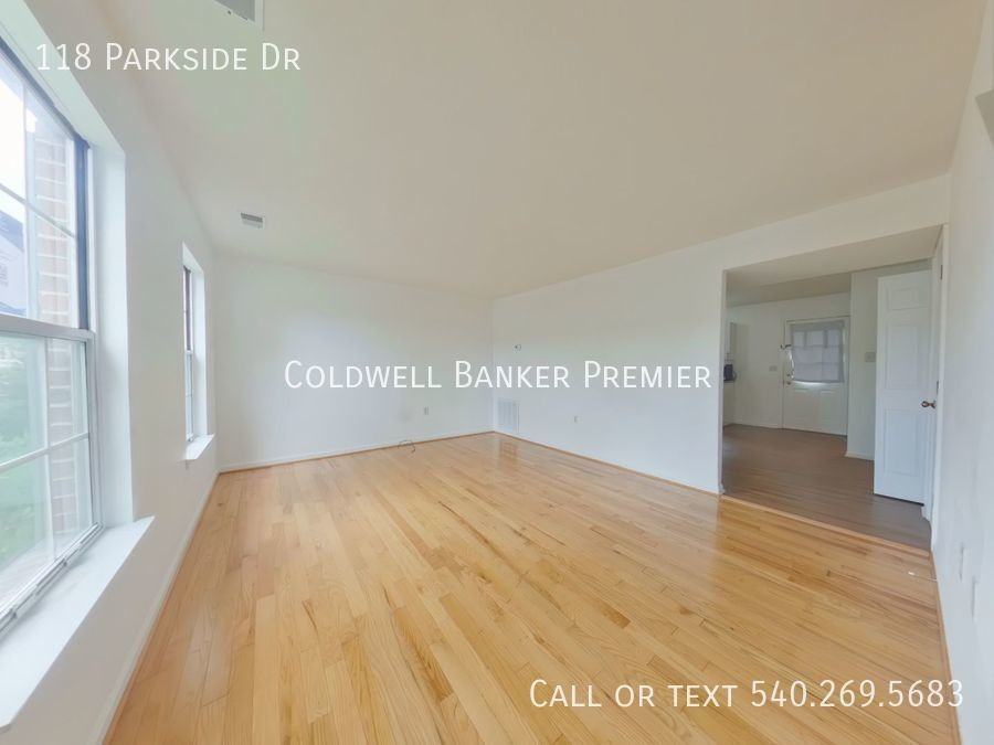 118 Parkside Dr - Photo 3 of 13