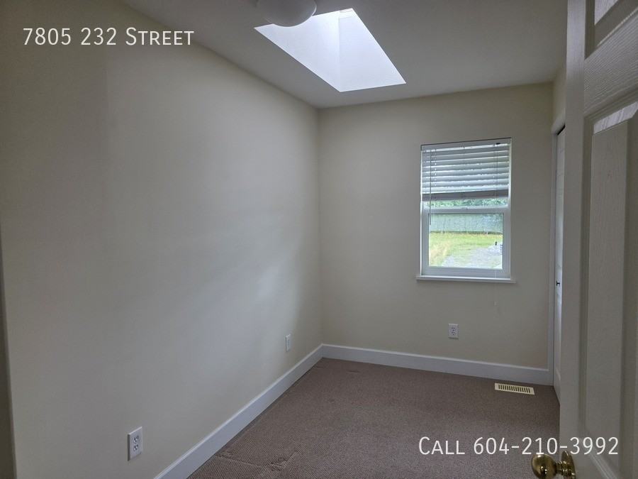 7805 Street - Photo 4 of 17