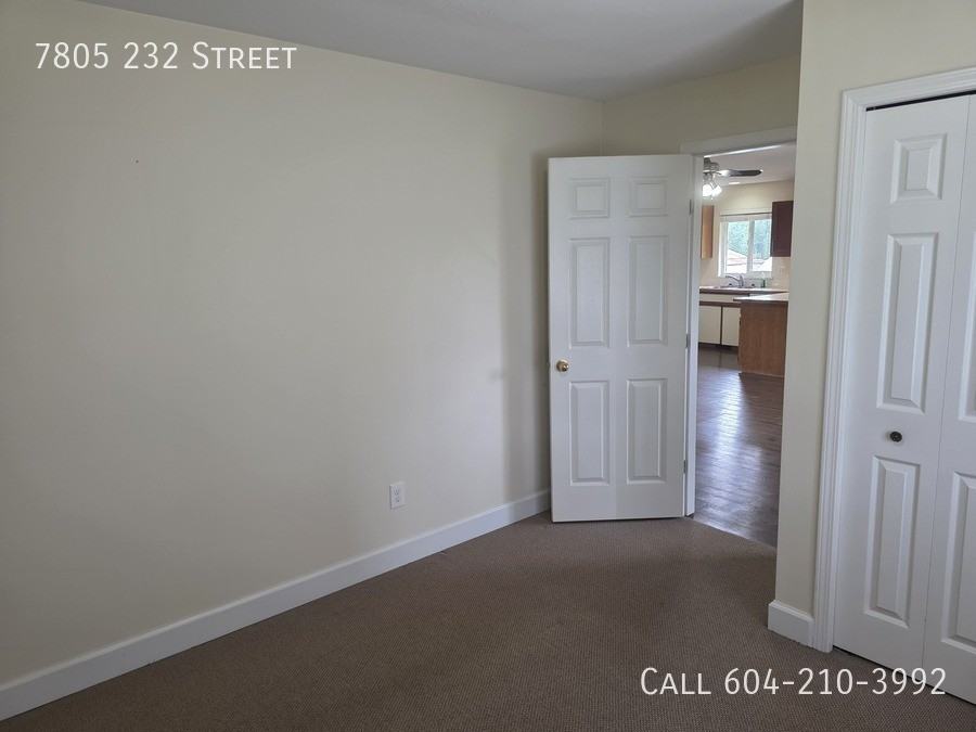 7805 Street - Photo 5 of 17
