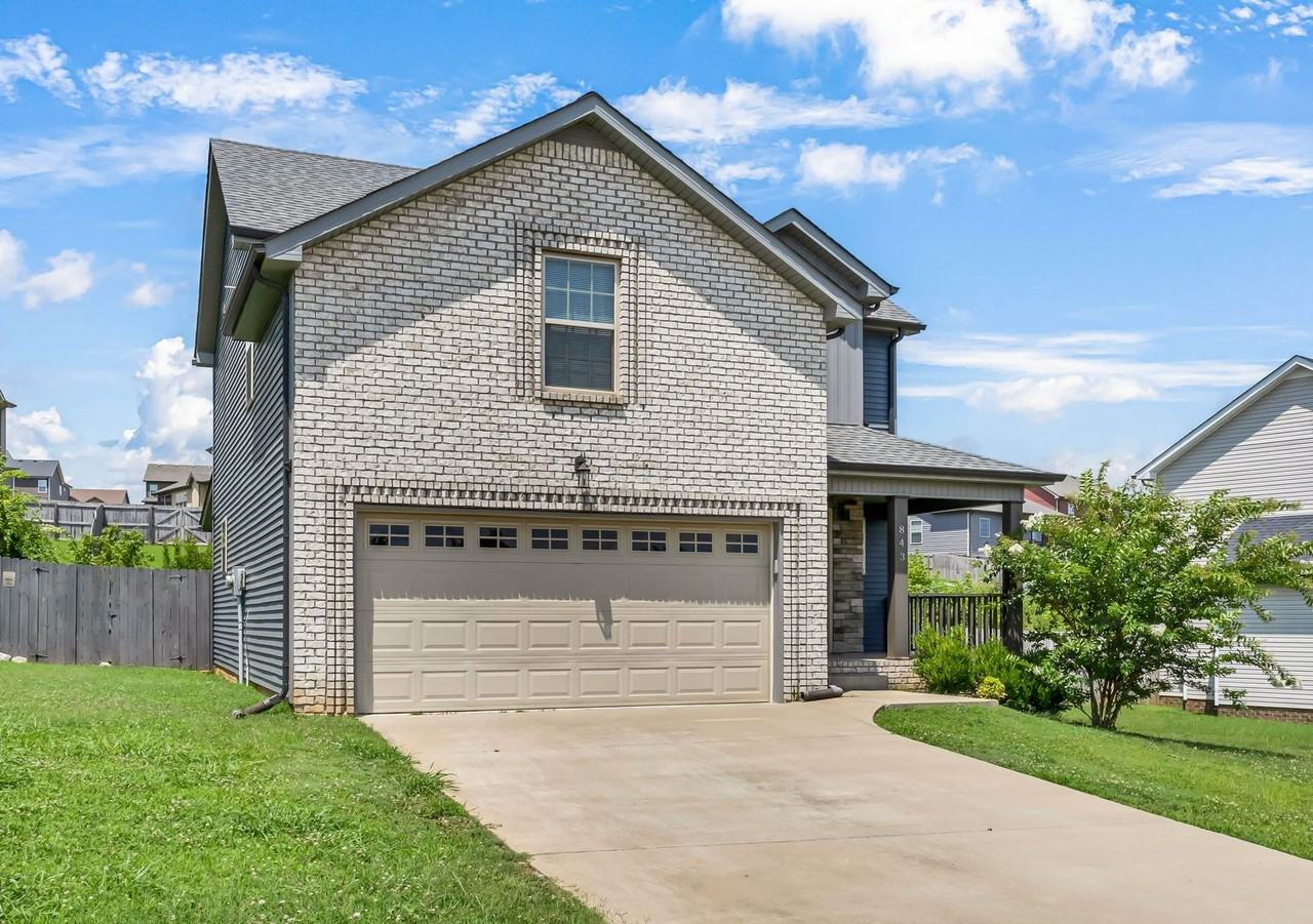 843 Crestone Ln - Photo 5 of 40