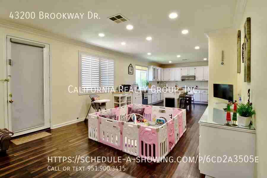 43200 Brookway Dr - Photo 7 of 50