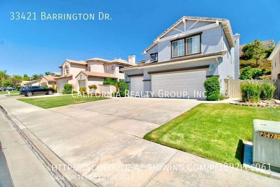 33421 Barrington Dr - Photo 3 of 50