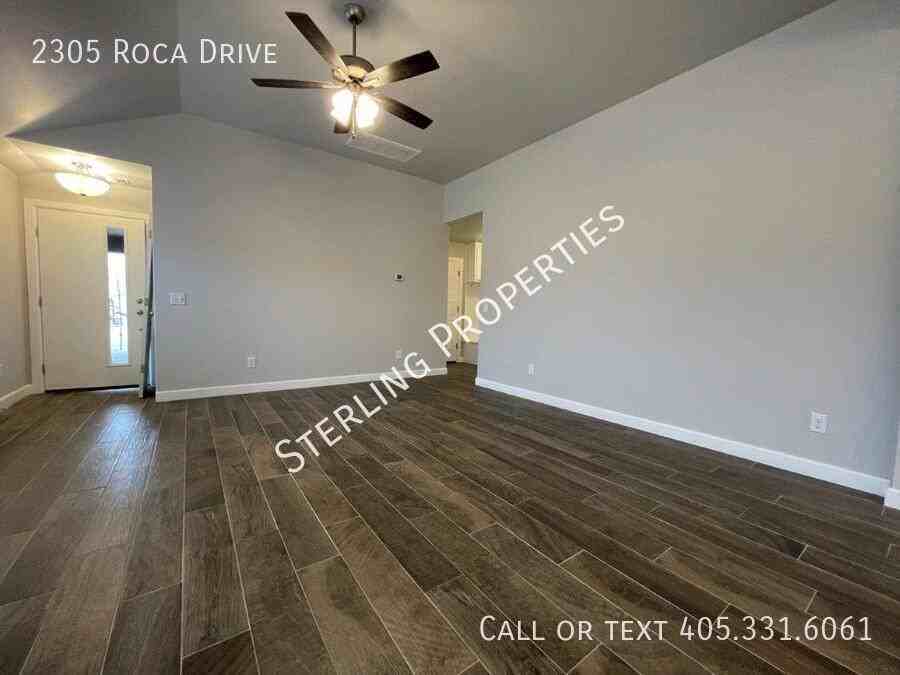 2305 Roca Dr - Photo 2 of 18
