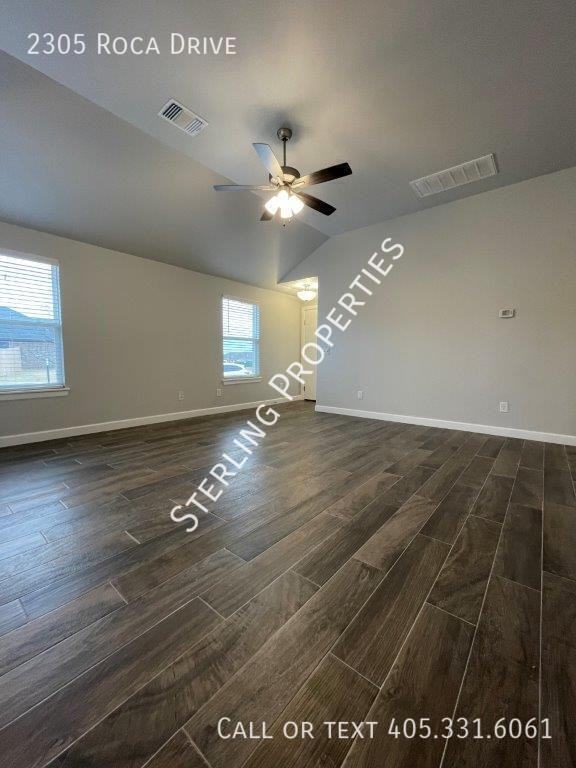 2305 Roca Dr - Photo 4 of 18