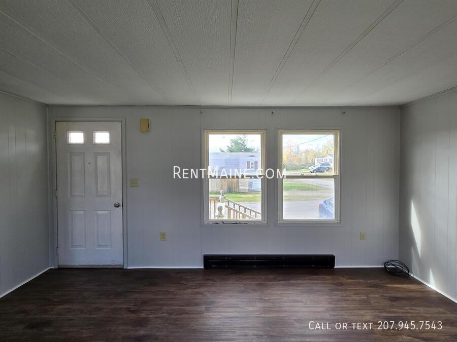 126 C St - Photo 4 of 13