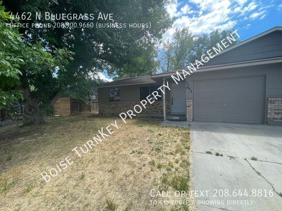 4462 N Bluegrass Ave - Photo 2 of 23