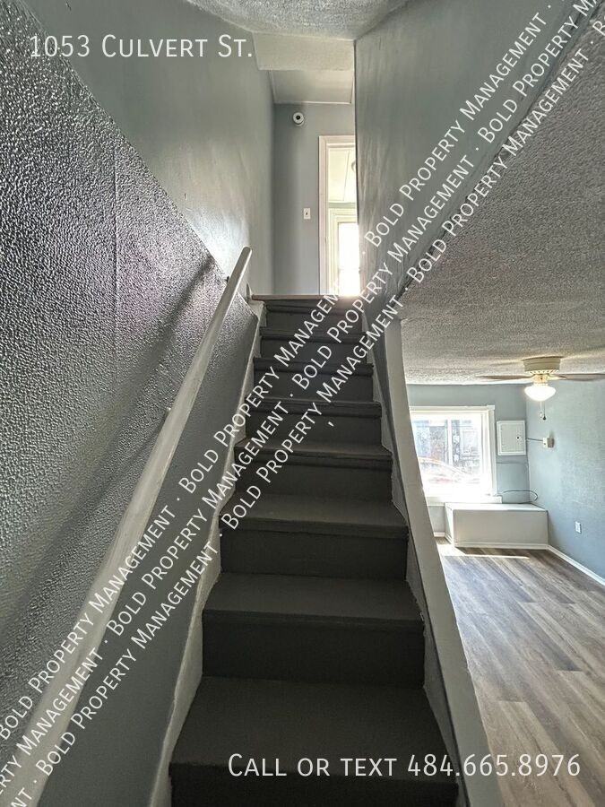 1053 Culvert St - Photo 6 of 12