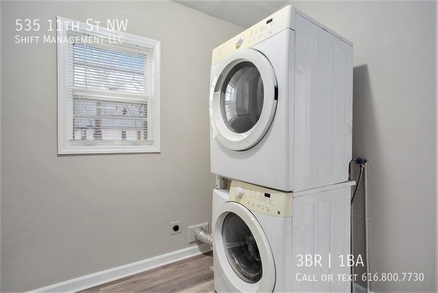 535 11th St Nw - Photo 6 of 10