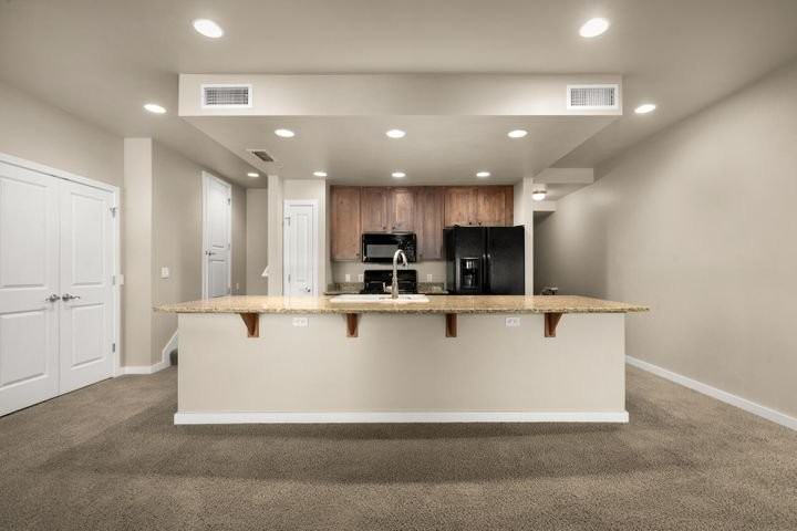 6104 Monterra Ave #I - Photo 4 of 7