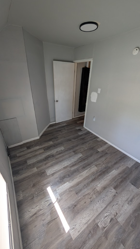 2723 2nd Ave #3 - Photo 6 of 10