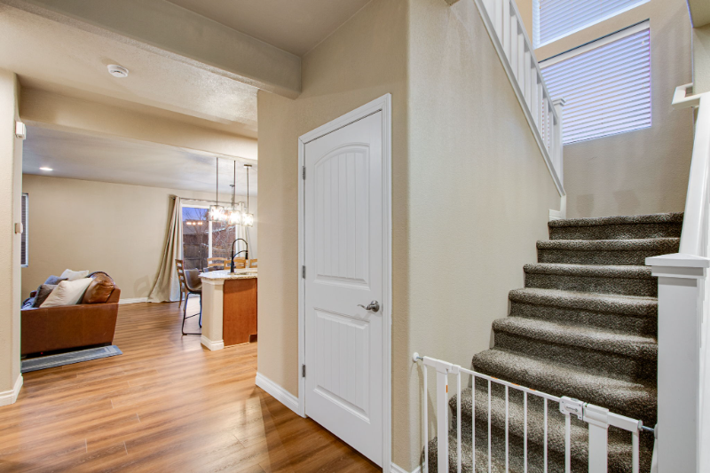 2274 Adobe Dr - Photo 6 of 39