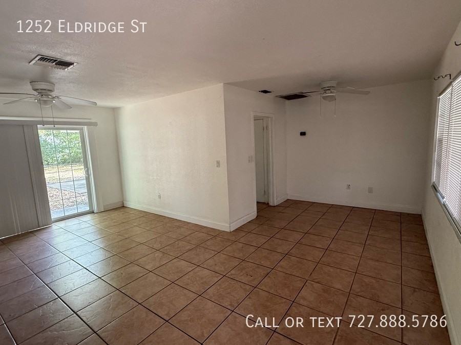 1252 Eldridge St - Photo 6 of 29