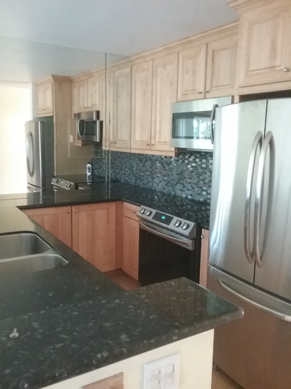 17431 Ambaum Blvd S - Photo 5 of 50