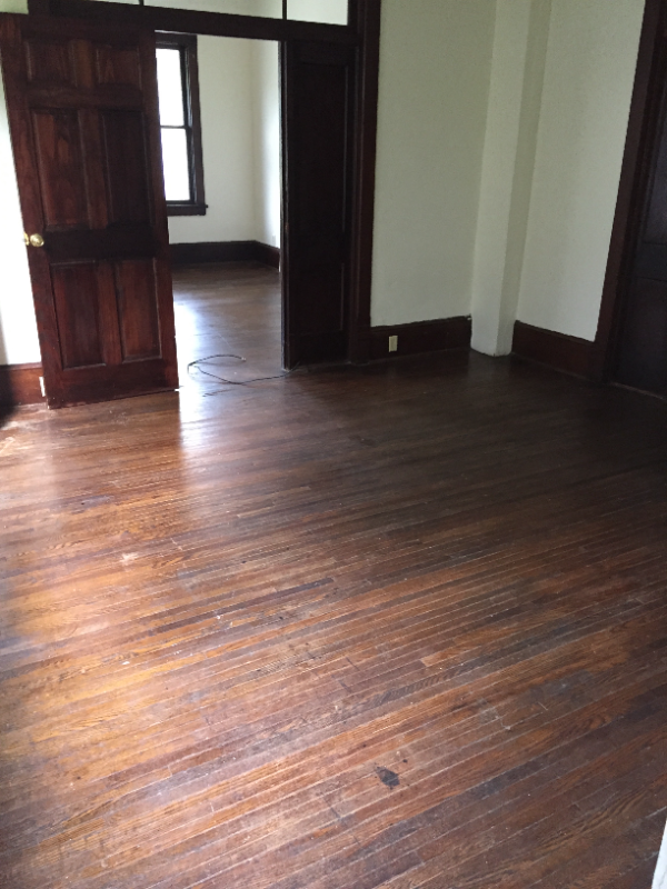 241 N Thomas St #1B - Photo 2 of 10