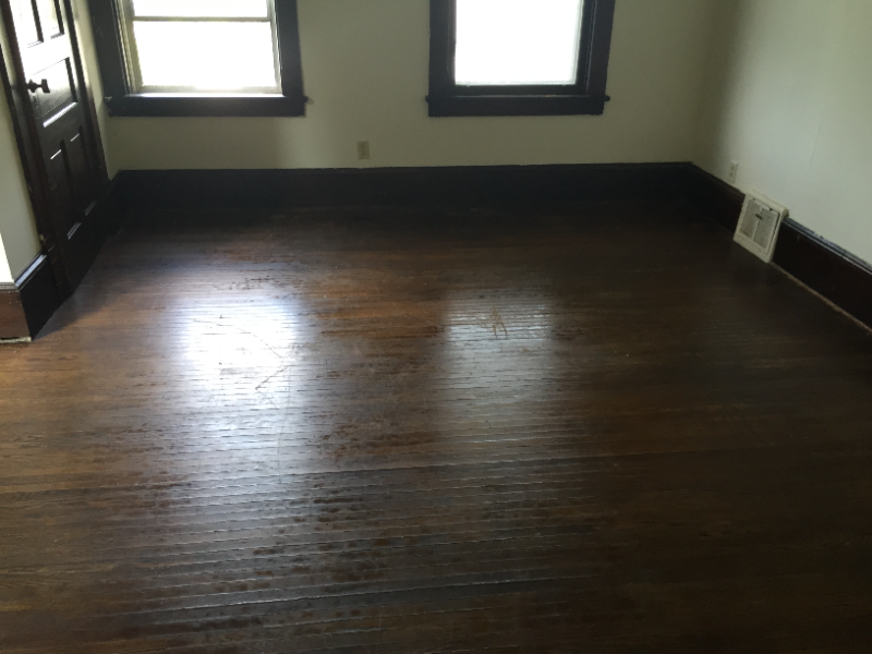 241 N Thomas St #1B - Photo 3 of 10