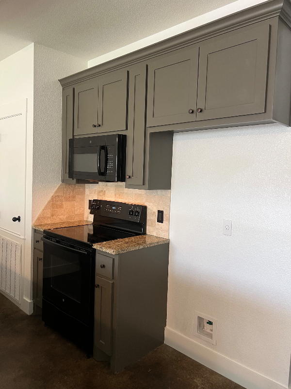 1003 W 2nd St #A - Photo 6 of 14