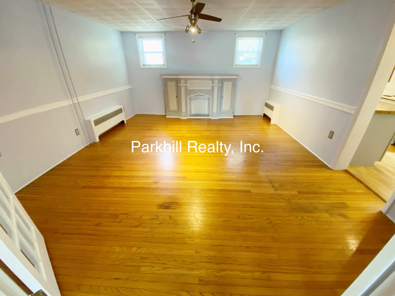 641 George St - Photo 3 of 13