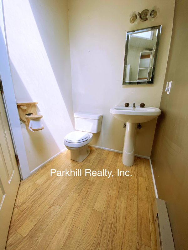 641 George St - Photo 6 of 13