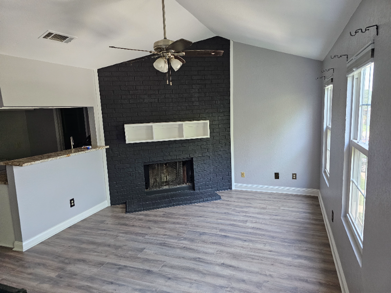 2500 E Park Blvd - Photo 2 of 12