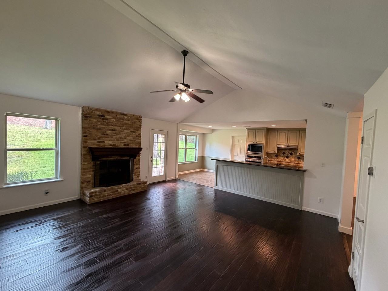 3424 Glendale Dr - Photo 7 of 21