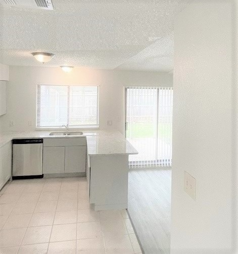 1904 Spies Springs Ct - Photo 7 of 25