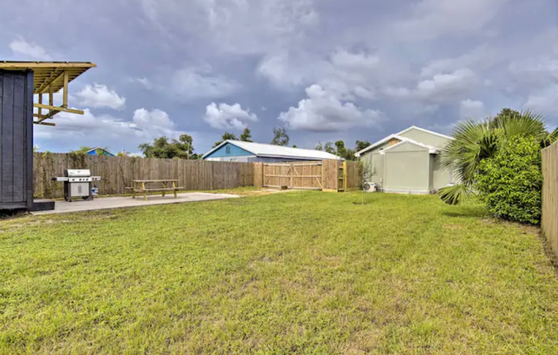 141 Kraft Ave #B - Photo 5 of 12