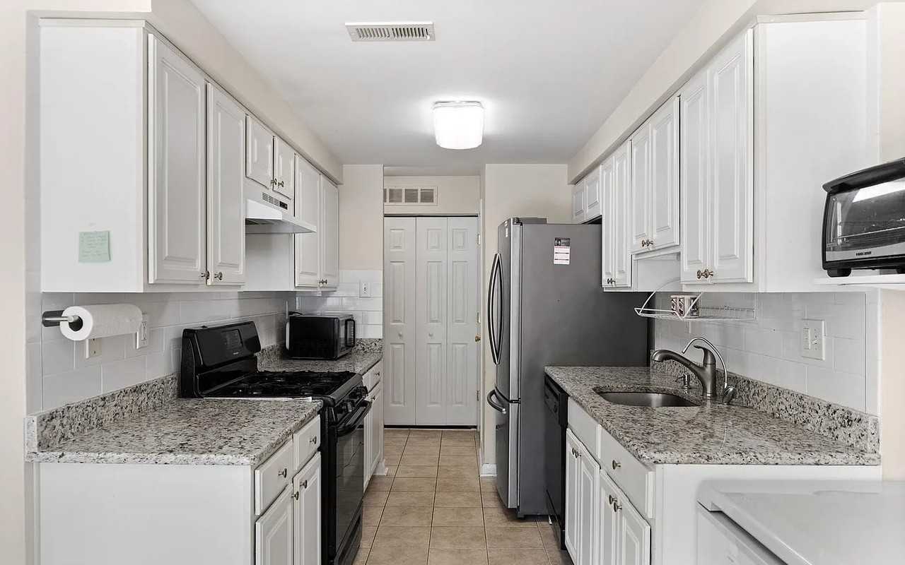 118 Aspen Ct - Photo 3 of 18