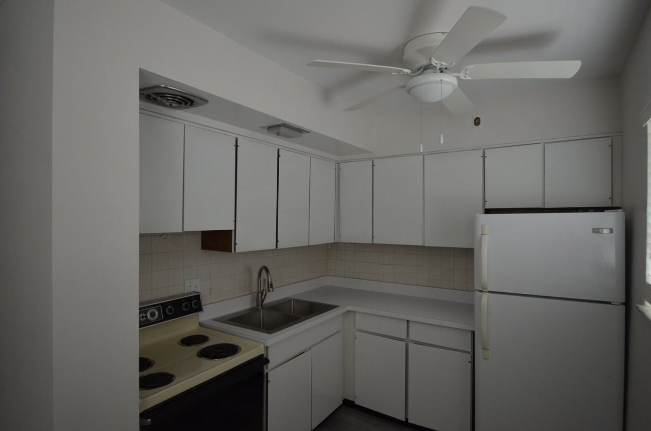 2032 Linden Ave #A - Photo 3 of 18