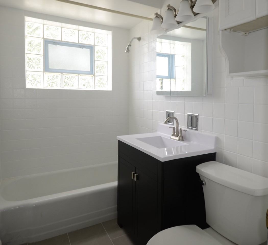 2032 Linden Ave #A - Photo 5 of 18