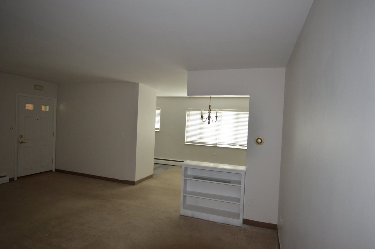 2032 Linden Ave #A - Photo 6 of 18