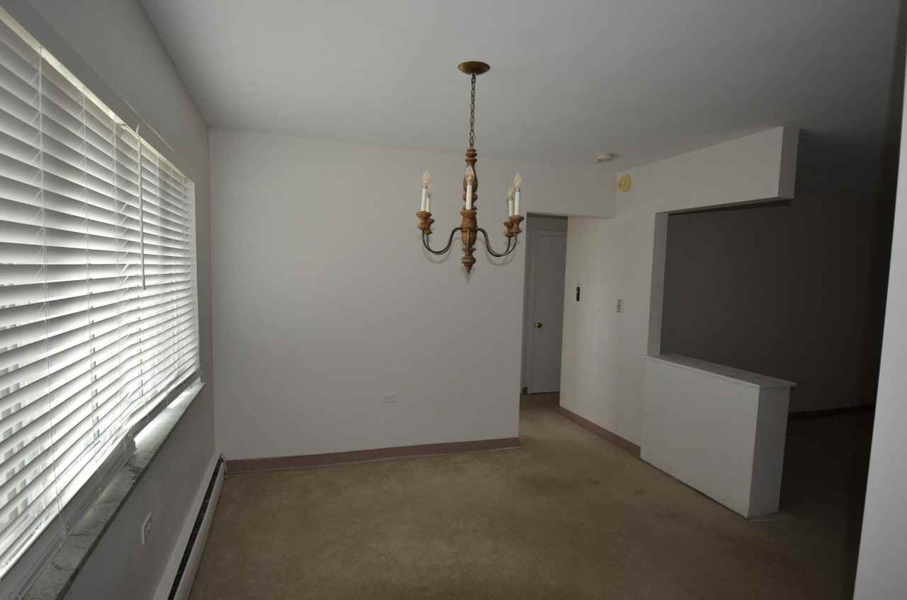 2032 Linden Ave #A - Photo 6 of 16