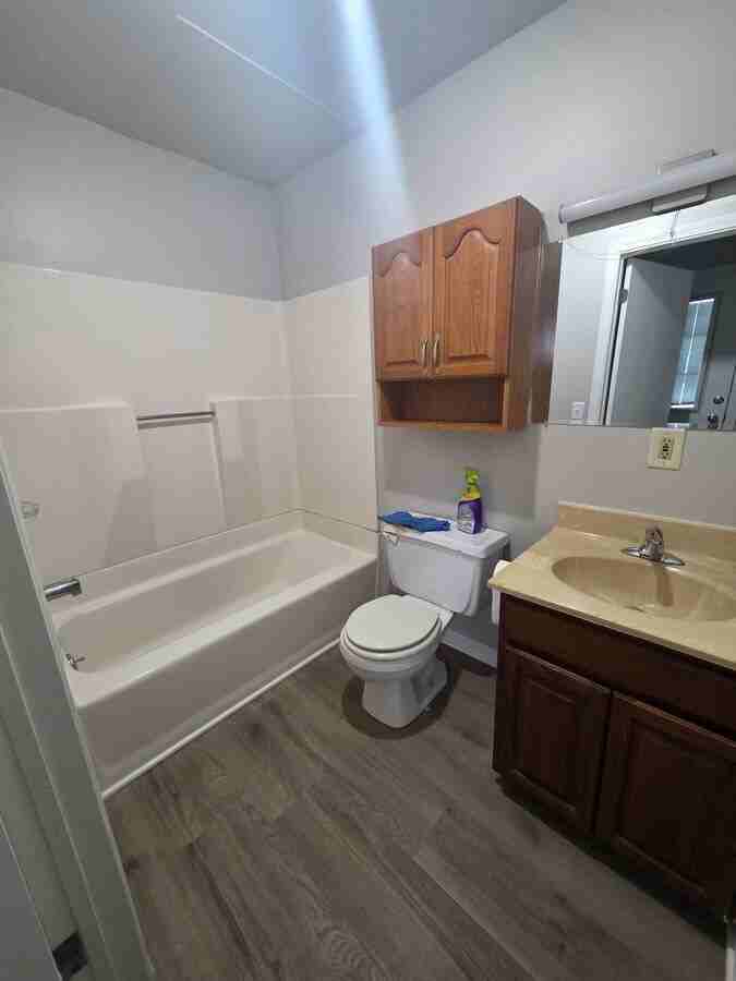270 E Washington St - Photo 3 of 8