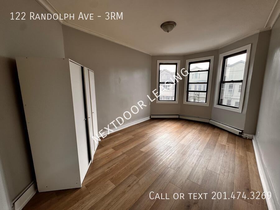 122 Randolph Ave #3RM - Photo 4 of 7