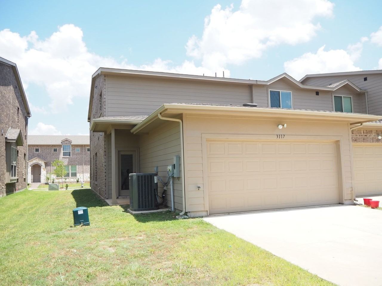 3117 Solana Cir - Photo 6 of 23