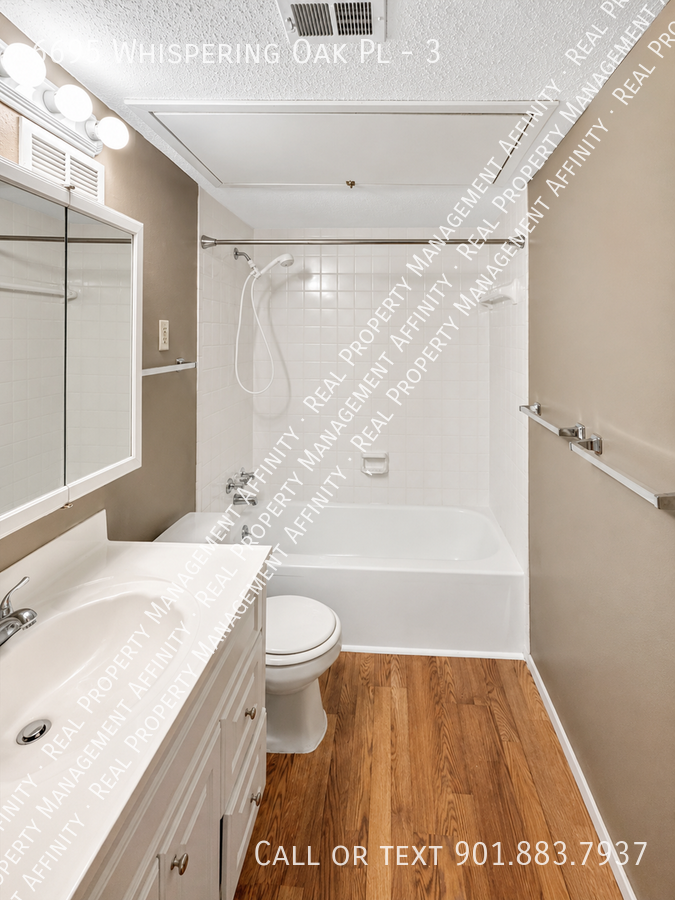 6695 Whispering Oak Pl #3 - Photo 5 of 10