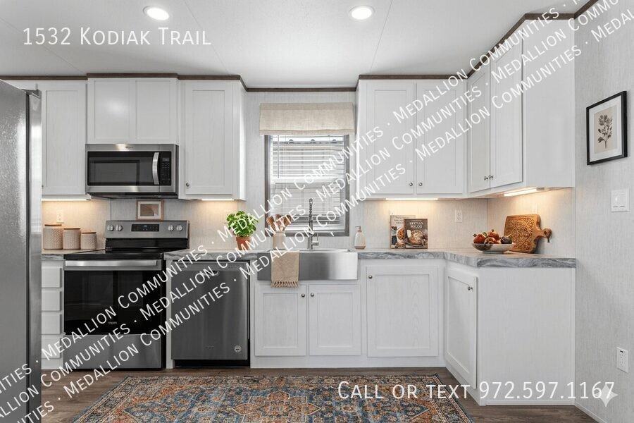 1532 Kodiak Trl - Photo 3 of 23