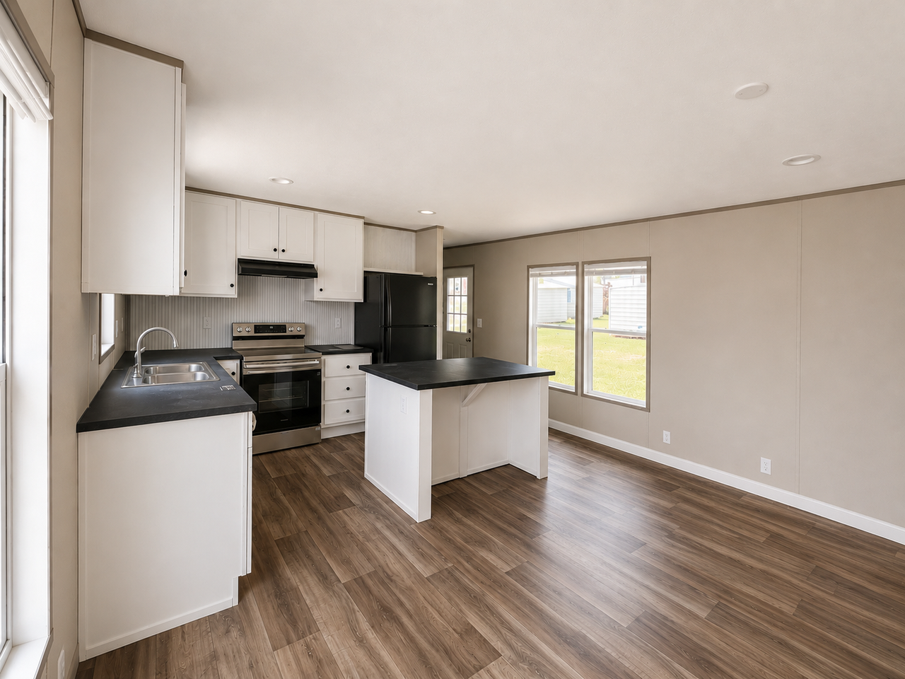 16800 Jessica Rd - Photo 3 of 8