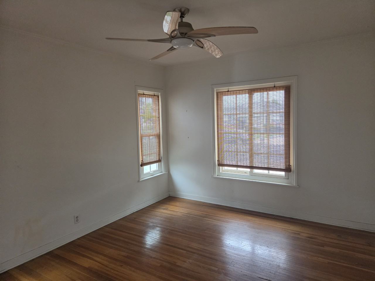 1721 N Fairview St - Photo 6 of 17