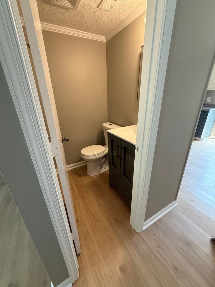 1405 Harth Dr #A - Photo 3 of 20