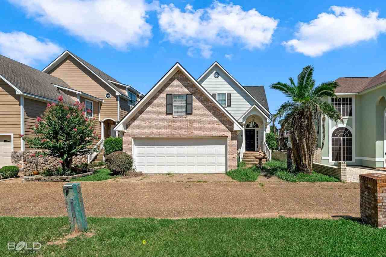 5737 S Lakeshore Dr - Photo 3 of 42