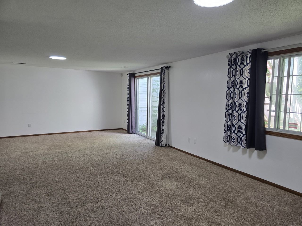5759 Donegal Dr - Photo 2 of 20